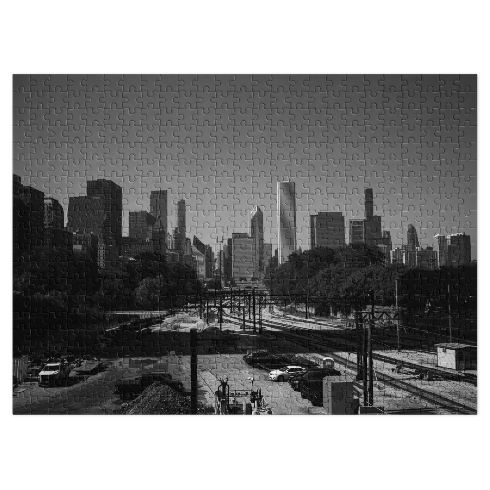 Chicago Skyline Jigsaw Puzzle with storage tin